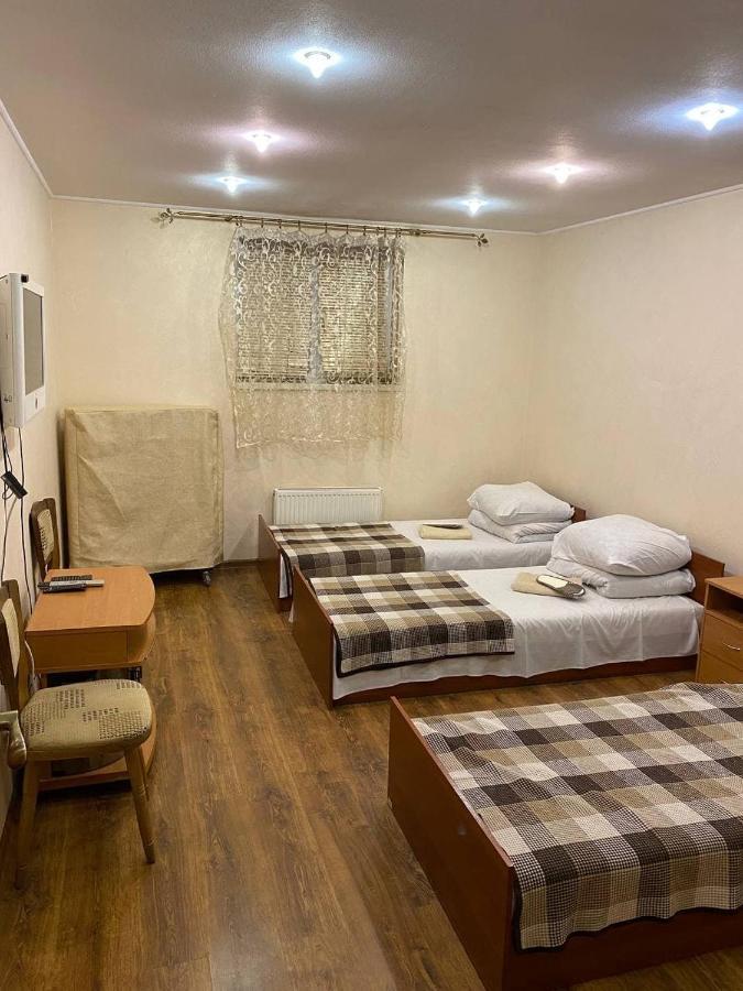 Inn Khlibodarskiy Khlibodarske المظهر الخارجي الصورة