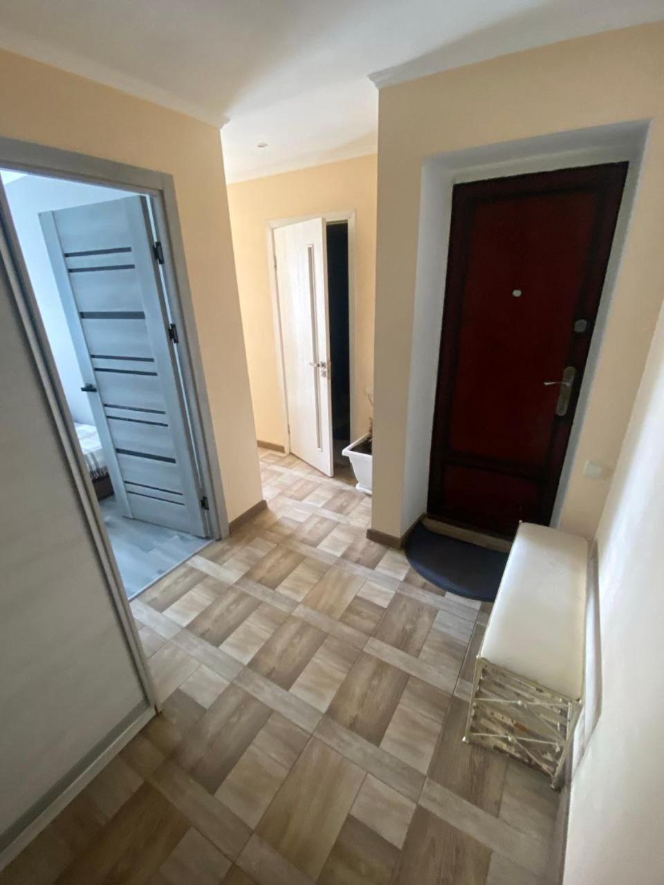 Inn Khlibodarskiy Khlibodarske المظهر الخارجي الصورة